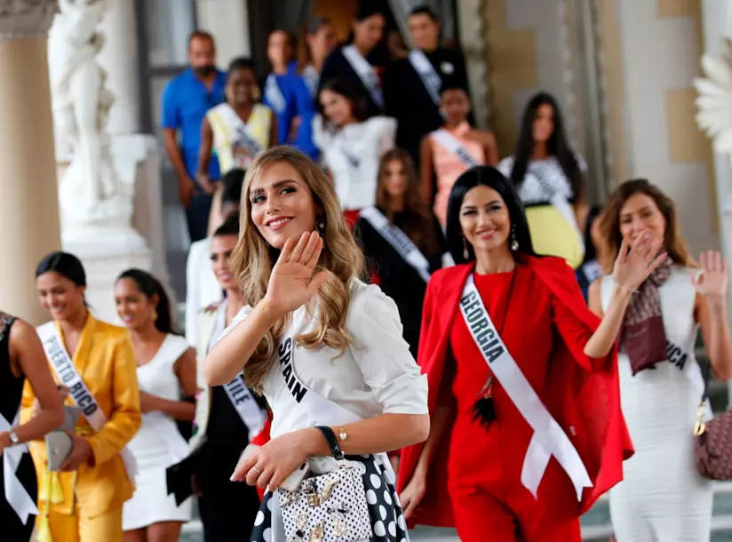 Miss Universo: potrebbe vincere Angela Ponce, transgender Angela Ponce con le altre finaliste