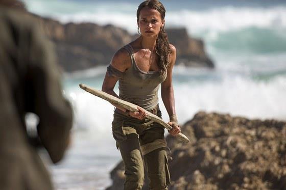 La recensione del film Tomb Raider Alicia Vikander in una scena di Tomb Raider