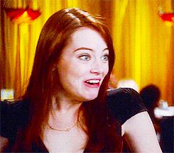Lindsay Lohan e le sue strane proposte su Twitter Un'ipotetica reazione di Emma Stone!