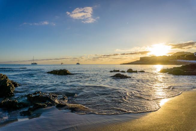 Una suggestiva spiaggia di Maiorca Il mare cristallino di Mallorca