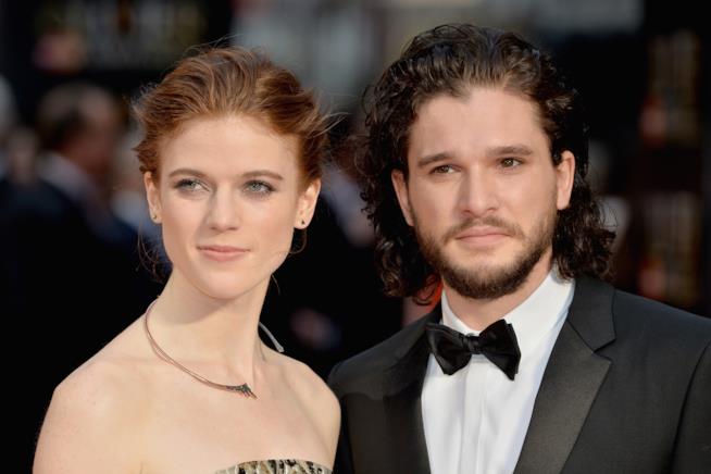 Kit Harington e la fidanzata Rose Leslie Kit Harington e Rose Leslie, un matrimonio da favola