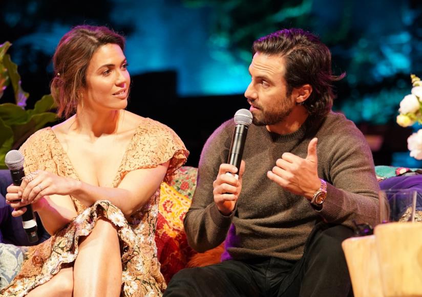 Le riprese di This Is Us 4 sono iniziate: ecco la prima foto dal set Mandy Moore e Milo Ventimiglia