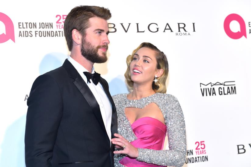 Mley Cyrus e Liam Hemsworth Liam Hemsworth con la moglie Miley Cyrus
