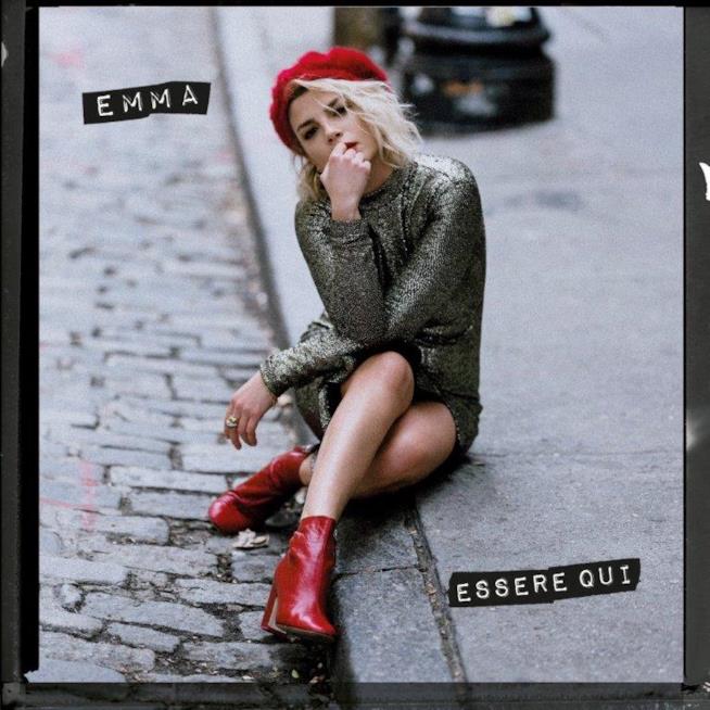 Essere qui è il nuovo disco di Emma La copertina di Essere qui, nuovo album di Emma