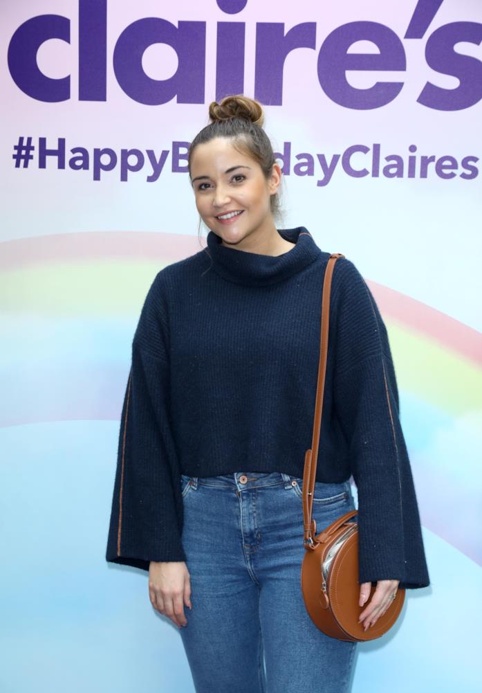 Outfit casual con jeans Outfit casual con jeans a vita alta