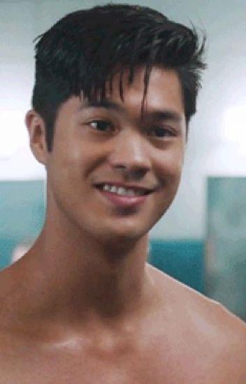 Ross Butler - Reggie Ross Butler interpreta Reggie