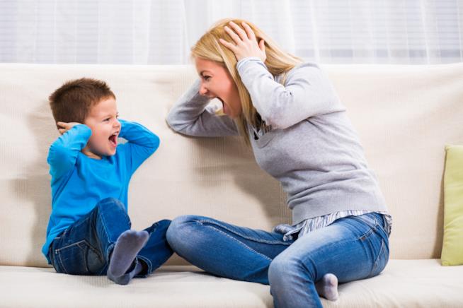 Non ti ascolto Bambino che non ascolta