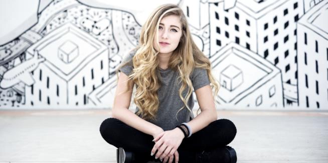 Succede, romanzo di Sofia Viscardi, diventa un film La youtuber Sofia Viscardi vedrà il suo romanzo diventare un film