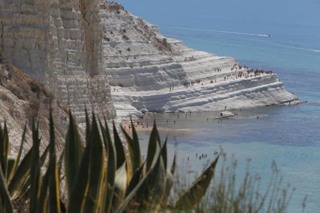 Le dieci spiagge più belle dove andare in vacanza in Primavera Scala dei Turchi Le dieci spiagge più belle dove andare in vacanza in Primavera Scala dei Turchi, Agrigento