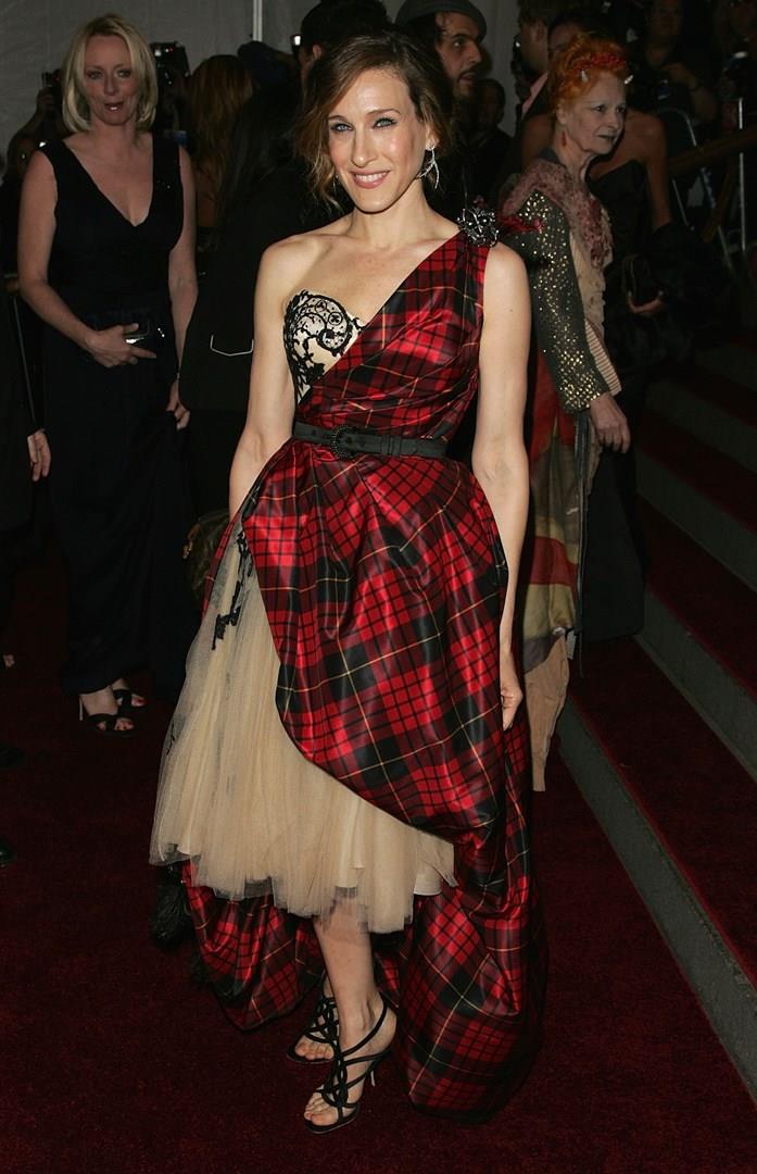 Tutti i temi da ricordare scelti per il MET Gala Sarah Jessica Parker al MET Gala 2006
