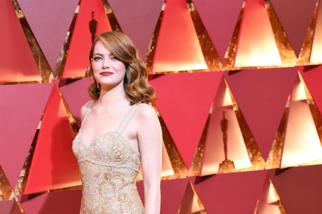 L'attrice più pagata di Hollywood è Emma Stone Emma Stone alla cerimonia degli Oscar