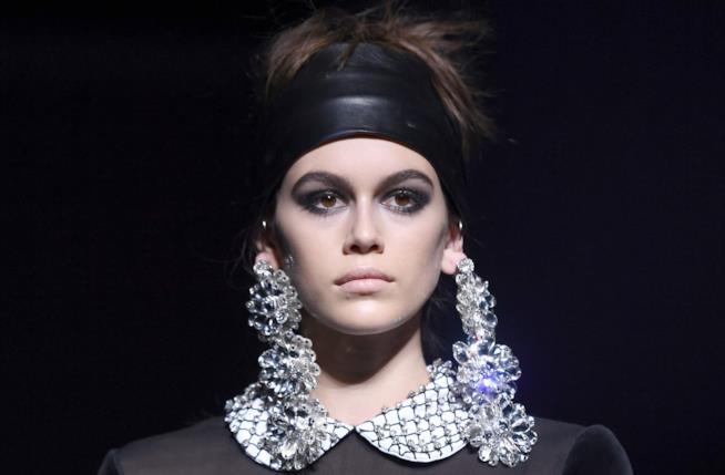 Tom Ford alla New York Fashion Week Fascia per capelli nel look di Tom Ford