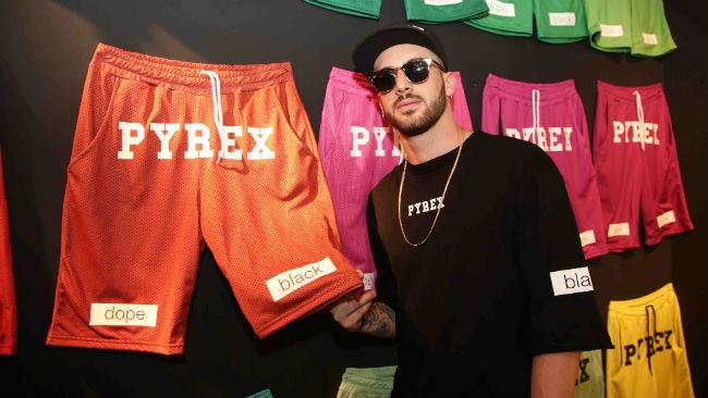 Andreas Muller a Pitti Uomo Il ballerino Andreas Muller allo stand Pyrex a Pitti Uomo