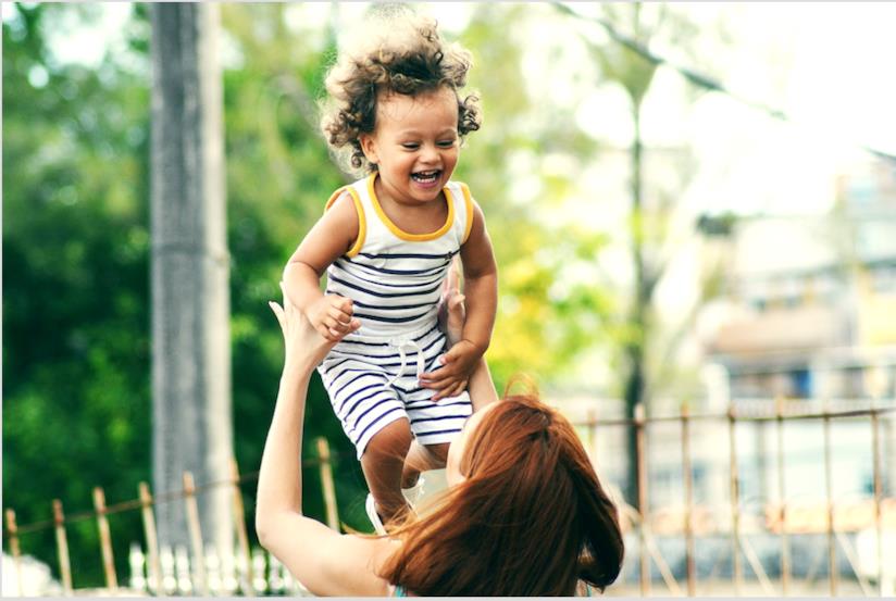 Maternità serena e bimbi felici Una maternità felice