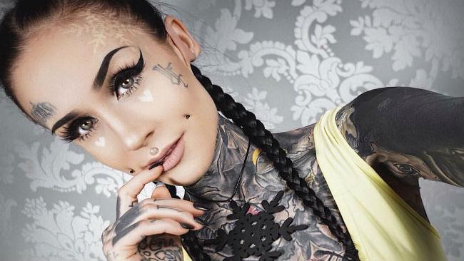Monami Frost La modella Monami Frost