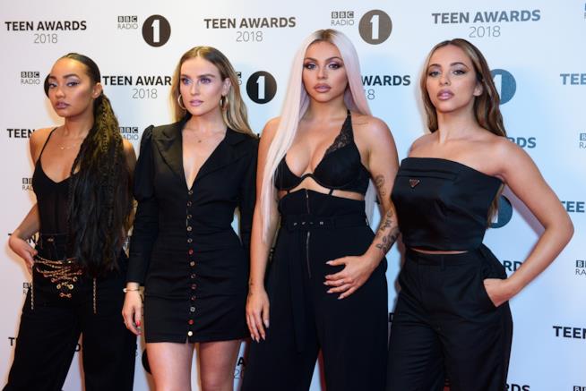Nella nuova Top 100 dei singoli più ascoltati in UK dominano Ariana Grande e le Little Mix Ariana Grande, Little Mix e Jess Glynne sul podio nella classifica delle canzoni del momento in UK