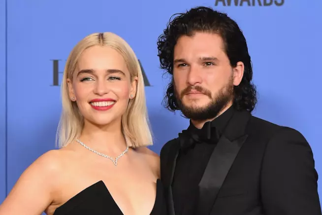 Emilia Clarke e Kit Harington Le star di Game of Thrones Emilia Clarke e Kit Harington