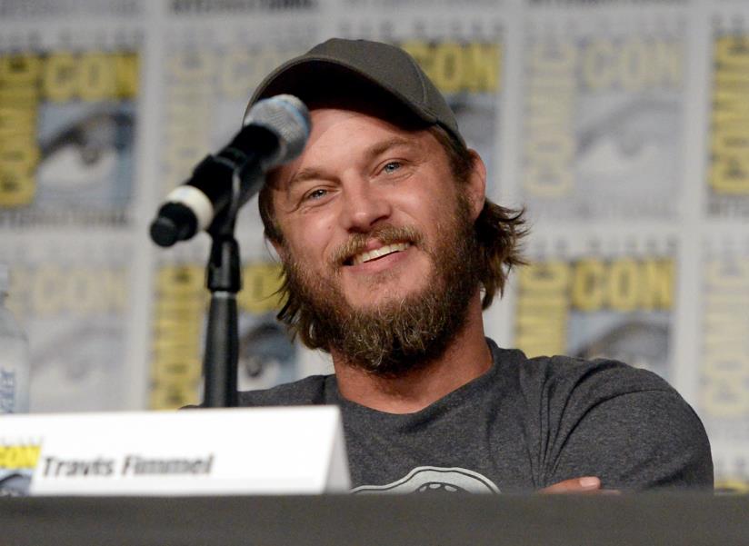 Il re Rganar di Vikings torna in TV Travis Fimmel all'evento GQ Men of The Year