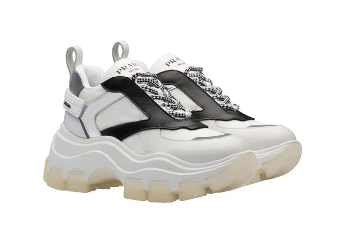 Sneakers Oversize in pelle bianca/nera Chunky Sneakers in pelle bicolore bianco e nero con inserti in argento e lacci bianco/neri