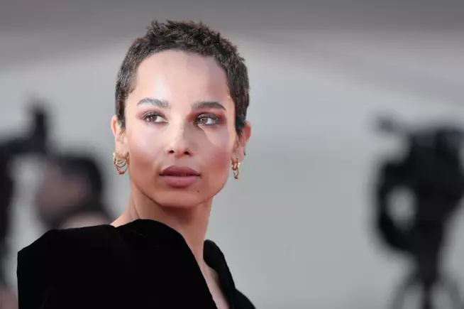 Zoë Kravitz ha parlato della sua personale visione della bellezza e delle molestie Zoë Kravitz