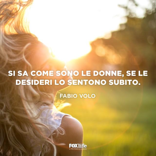 Frase Fabio Volo sulle donne Donna tira indietro la testa