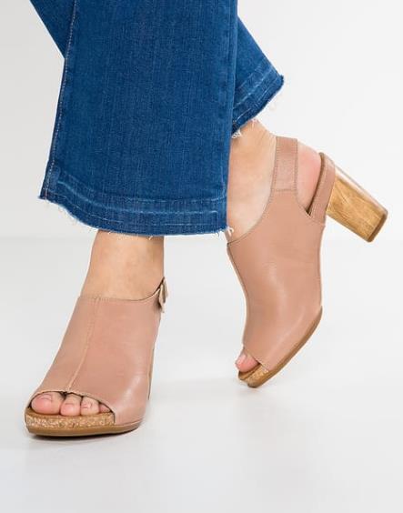 Mules color cipria Mules cipria con tacco