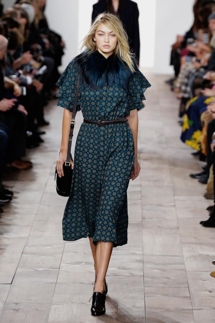Gigi Hadid - sfilate Gigi Hadid sfila per Michael Kors