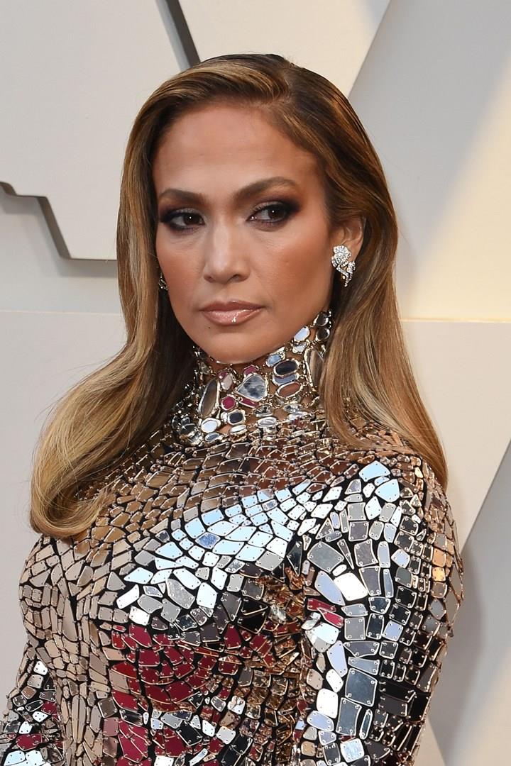Il contouring perfetto e caldo di J-Lo Jennifer Lopez