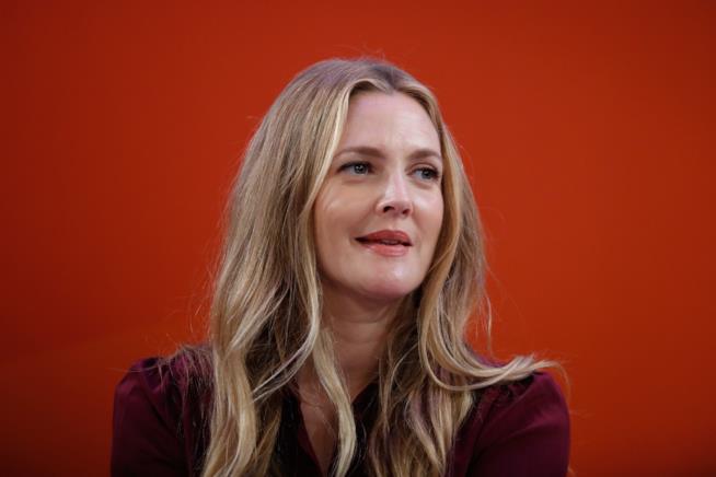 Drew Barrymore contro la chirurgia estrema estetica Drew Barrymore in primo piano