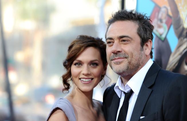 Jeffrey Dean Morgan si scaglia contro i fan furiosi su Twitter Jeffrey Dean Morgan e Hilarie Burton