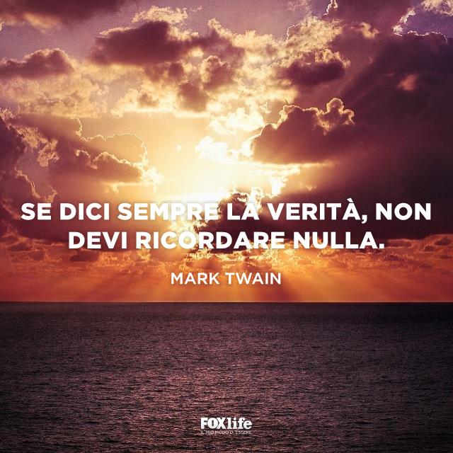 Frase Twain Mare al tramonto