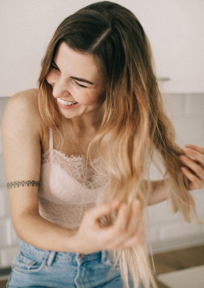 Capelli lunghi Capelli lunghi e lisci