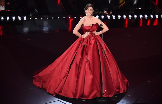 Gli outfit della seconda serata di Sanremo 2019 Gli abiti della seconda serata di Sanremo 2019