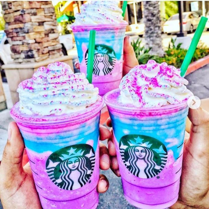 L'Unicorn Frappuccino di Starbucks Il famoso Unicorn Frappuccino
