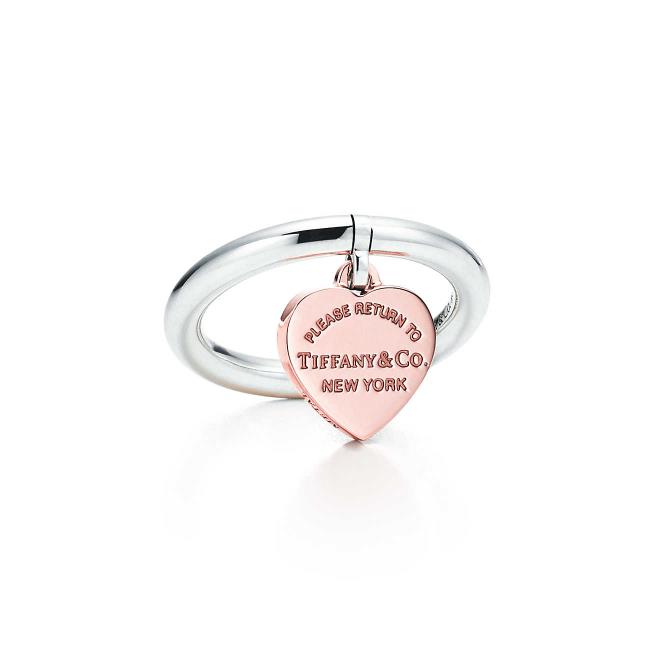 Anello Heart Tag Tiffany da regalare a Natale Anello Heart Tag Tiffany per regali di Natale