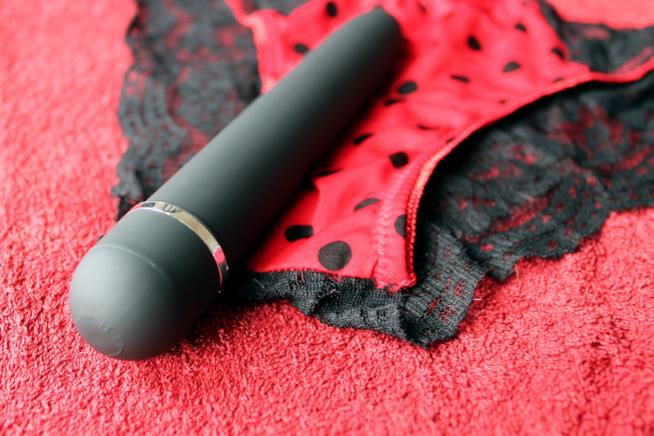 Osé, un vibratore che grazie alla microrobotica può simulare il piacere come un partner Il massaggiatore vaginale Osé vince un premio al CES 2019 ma viene poi ritirato per oscenità