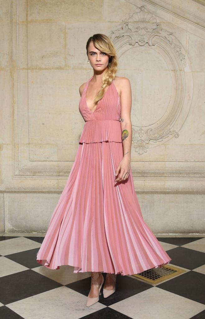 La modella Cara Delevingne da Dior La it-girl Cara Delevingne in front row da Dior