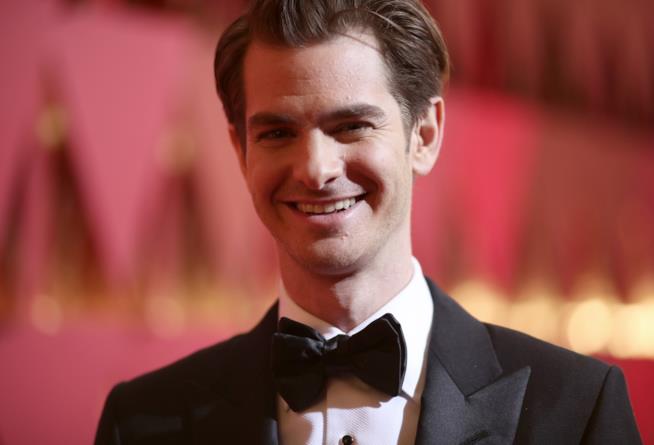 Andrew Garfield ha una nuova ragazza Andrew Garfield in primo piano