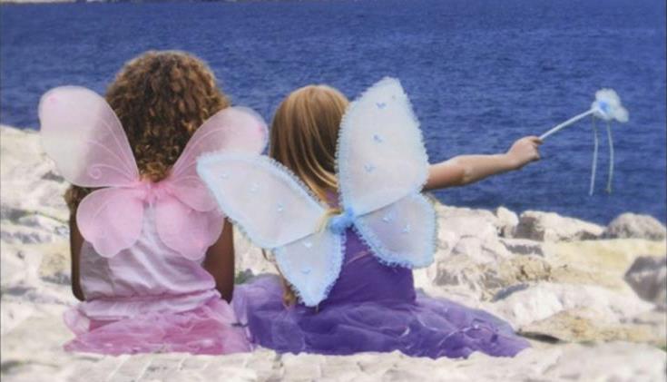 Nuovo libro per Elena Ferrante, dopo il successo de L'amica geniale Cover di uno dei libri della saga L'amica geniale