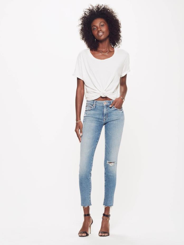Jeans Mother Jeans Mother su una modella