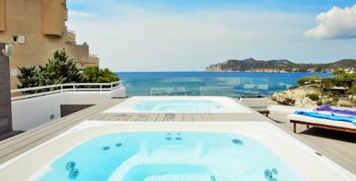 Fergus Style Cala Blanca Suites 4*