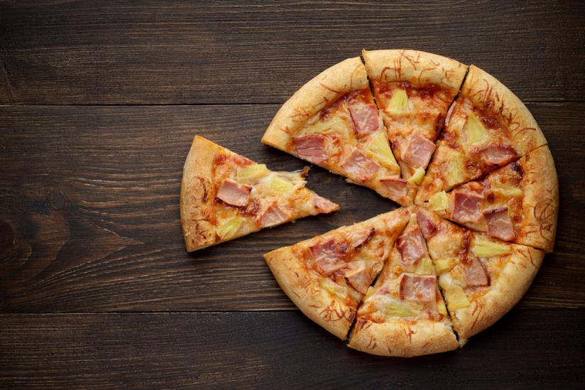 Una pizza all'ananas Pizza hawaiana