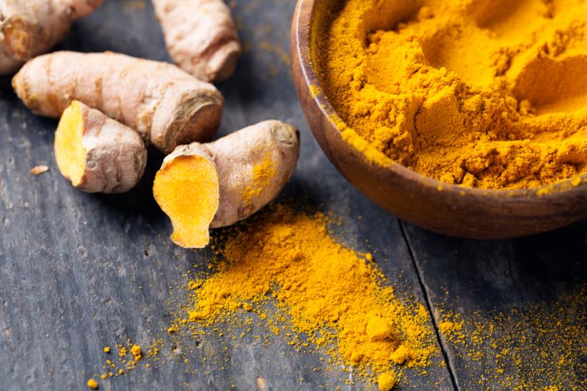 Le proprietà della curcuma: i benefici medici ed estetici e le ricette Curcuma