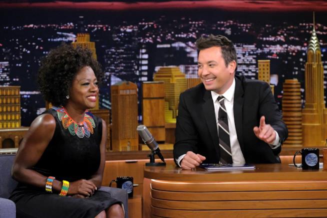 Viola Davis e Jimmy Fallon al The Tonight Show Viola Davis ospite al The Tonight Show