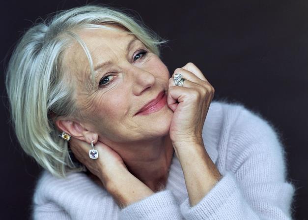 Helen Mirren contro le immagini della cosmesi Helen Mirren in primo piano