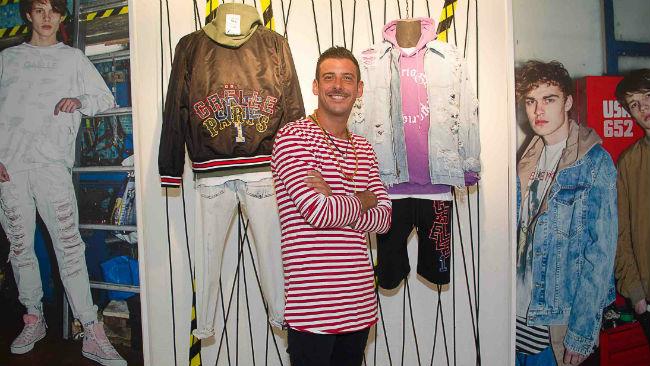 Francesco Gabbani a Pitti Uomo Francesco Gabbani ospite dello stand Gaëlle Paris a Pitti Uomo