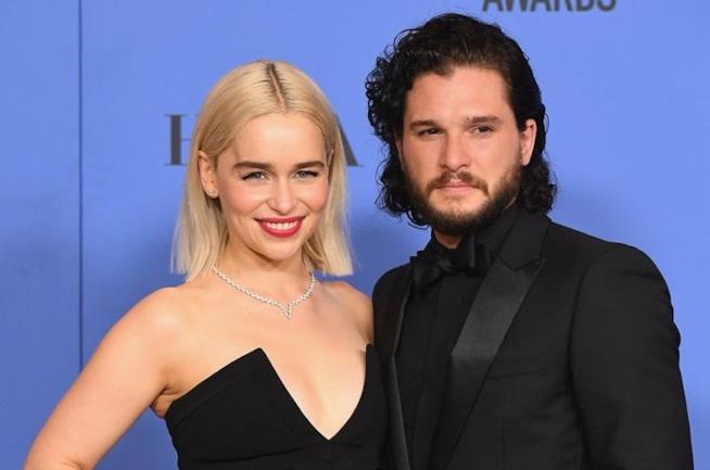 Kit Harington e Emilia Clarke Emilia Clarke e Kit Harington