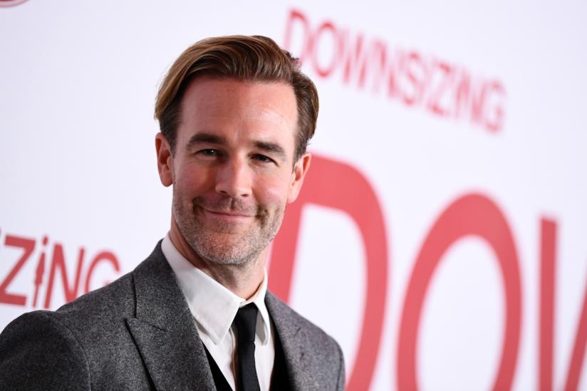 James Van Der Beek condivide su Instagram una vecchia foto con Katie Holmes James Van Der Beek