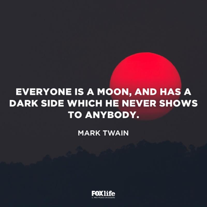 Frase Twain Paesaggio con luna rossa