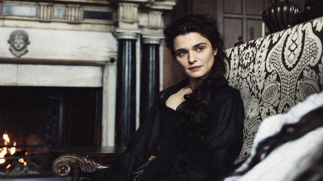 Rachel Weisz ne La favorita Rachel Weisz nel film La favorita